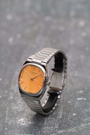 Lee Cooper LC07938 Retro Tasarım Kare Kadranlı 5 Atm Suya Dayanıklı Farklı Renk Seçenekli Erkek Kol Saati